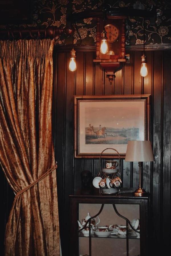 Basil Sheils B&B Accommodation Armagh Buitenkant foto
