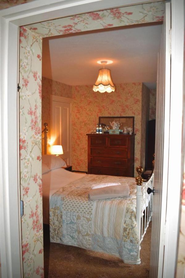 Basil Sheils B&B Accommodation Armagh Buitenkant foto