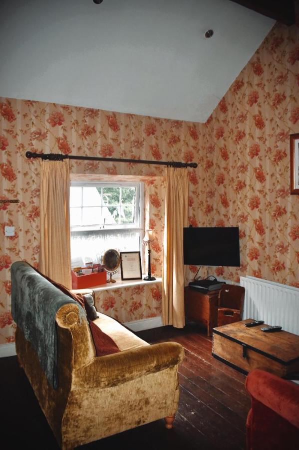 Basil Sheils B&B Accommodation Armagh Buitenkant foto